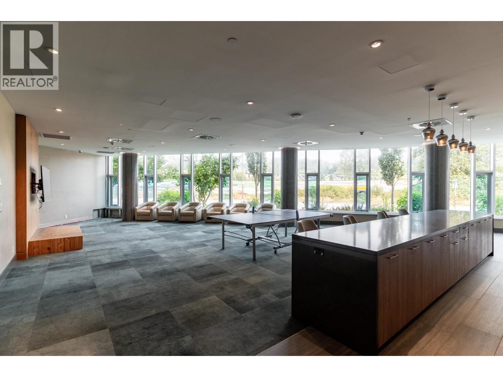 401 1500 FERN STREET, North Vancouver