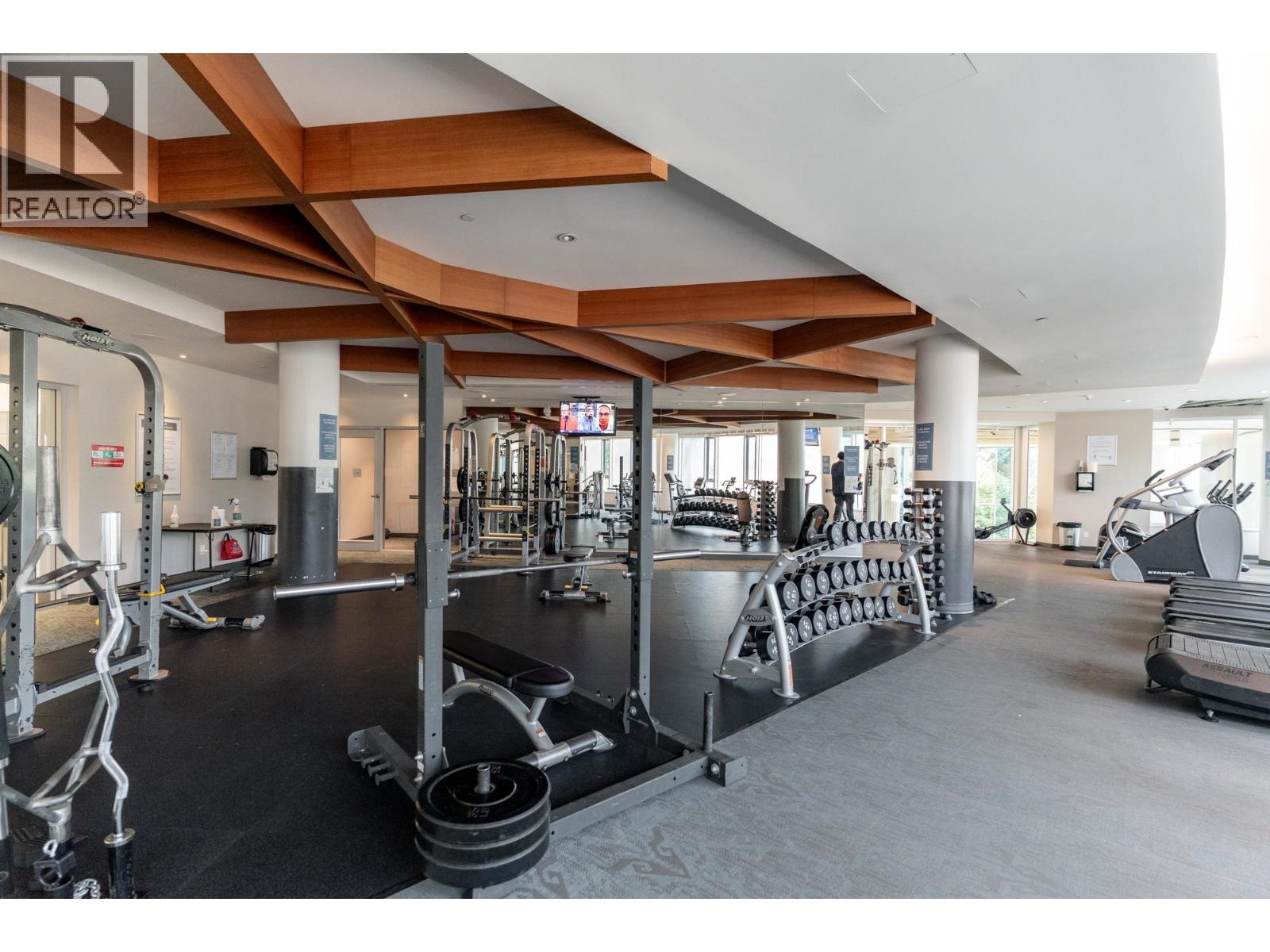 401 1500 FERN STREET, North Vancouver