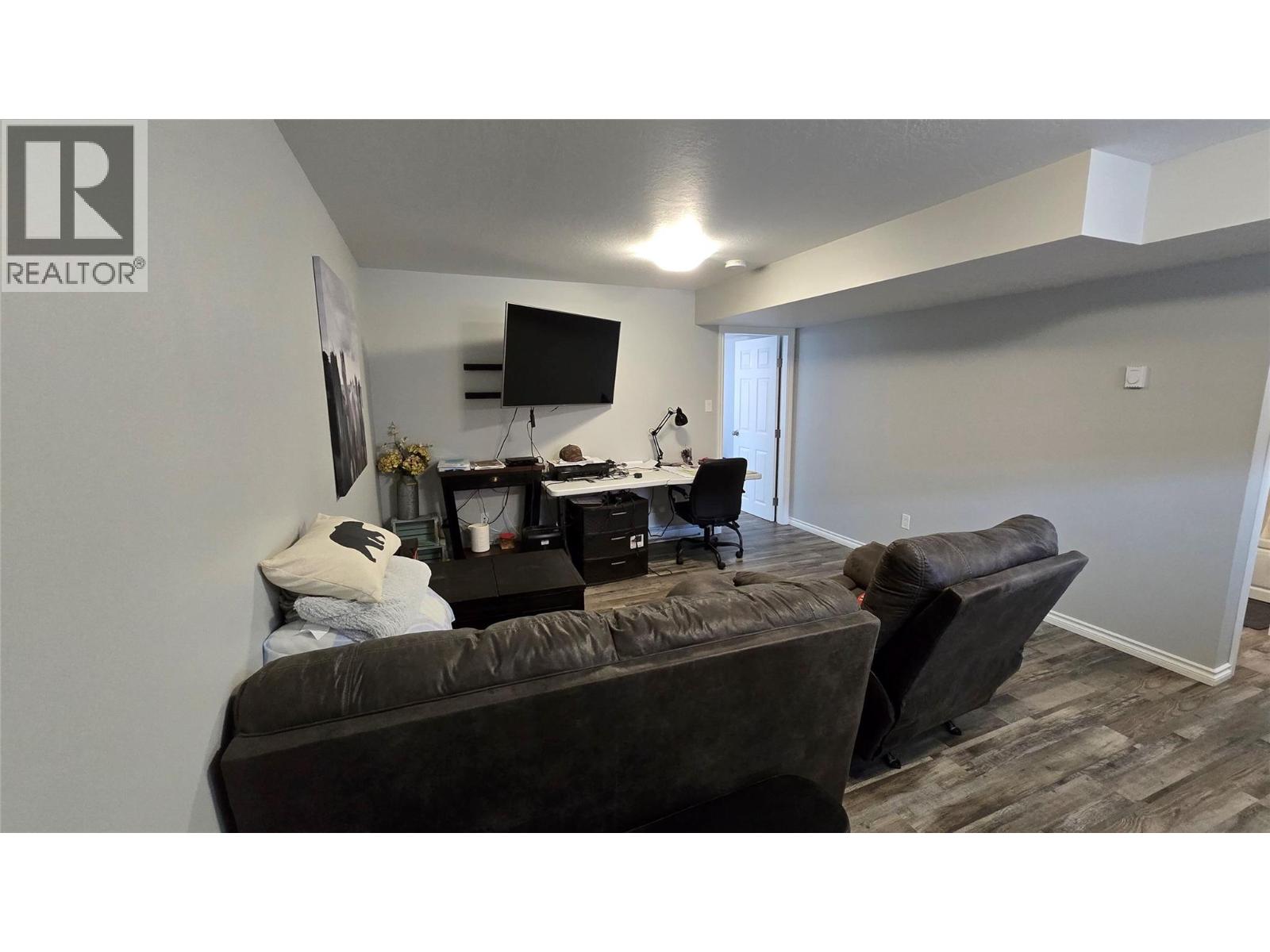8208 19A Street, Dawson Creek