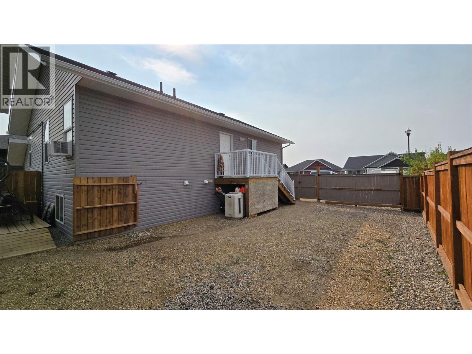 8208 19A Street, Dawson Creek