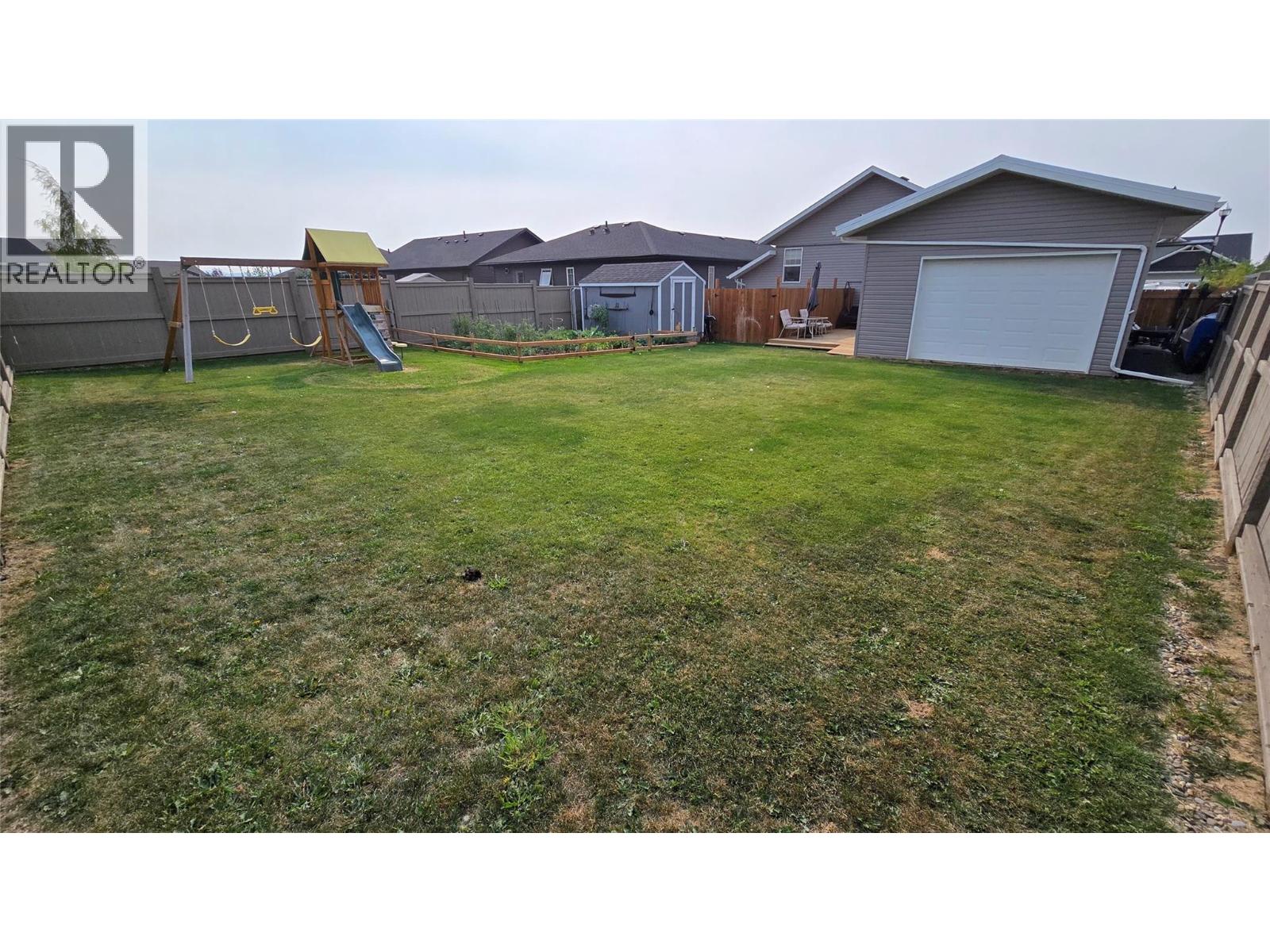 8208 19A Street, Dawson Creek