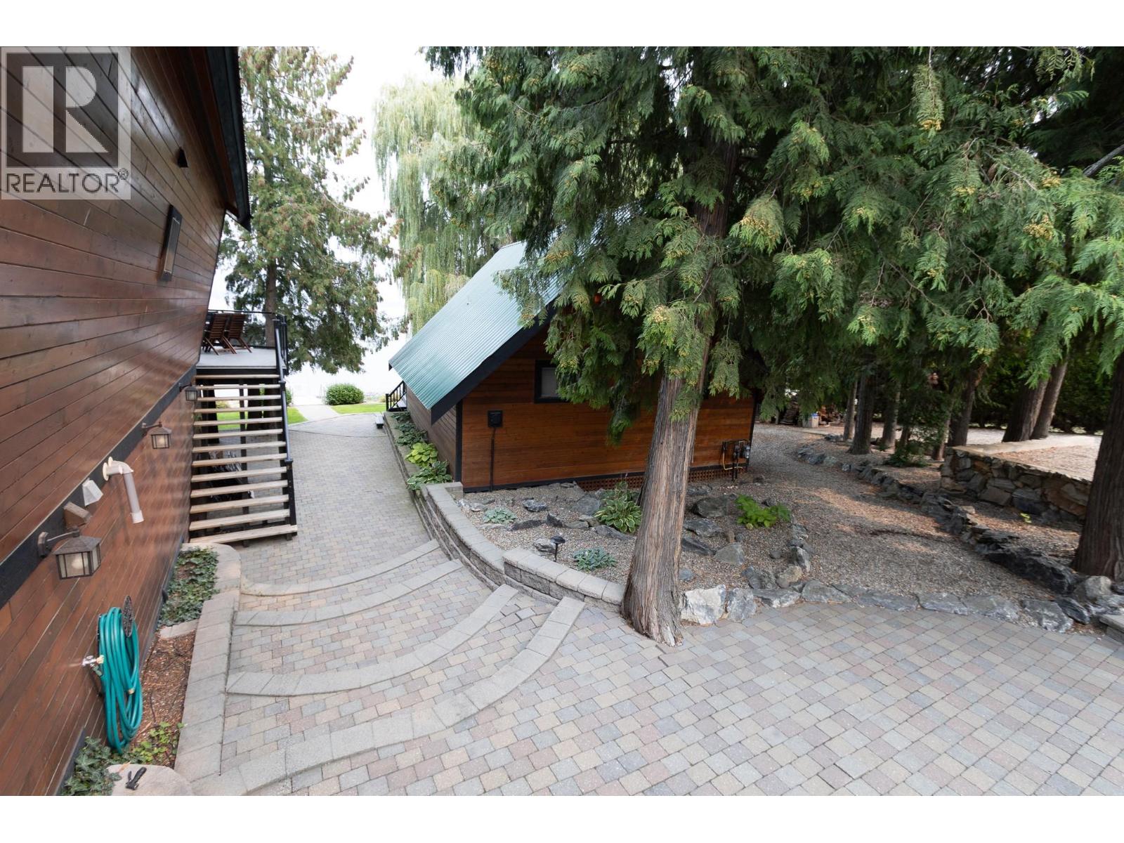 3075 Waverly Road, Sorrento