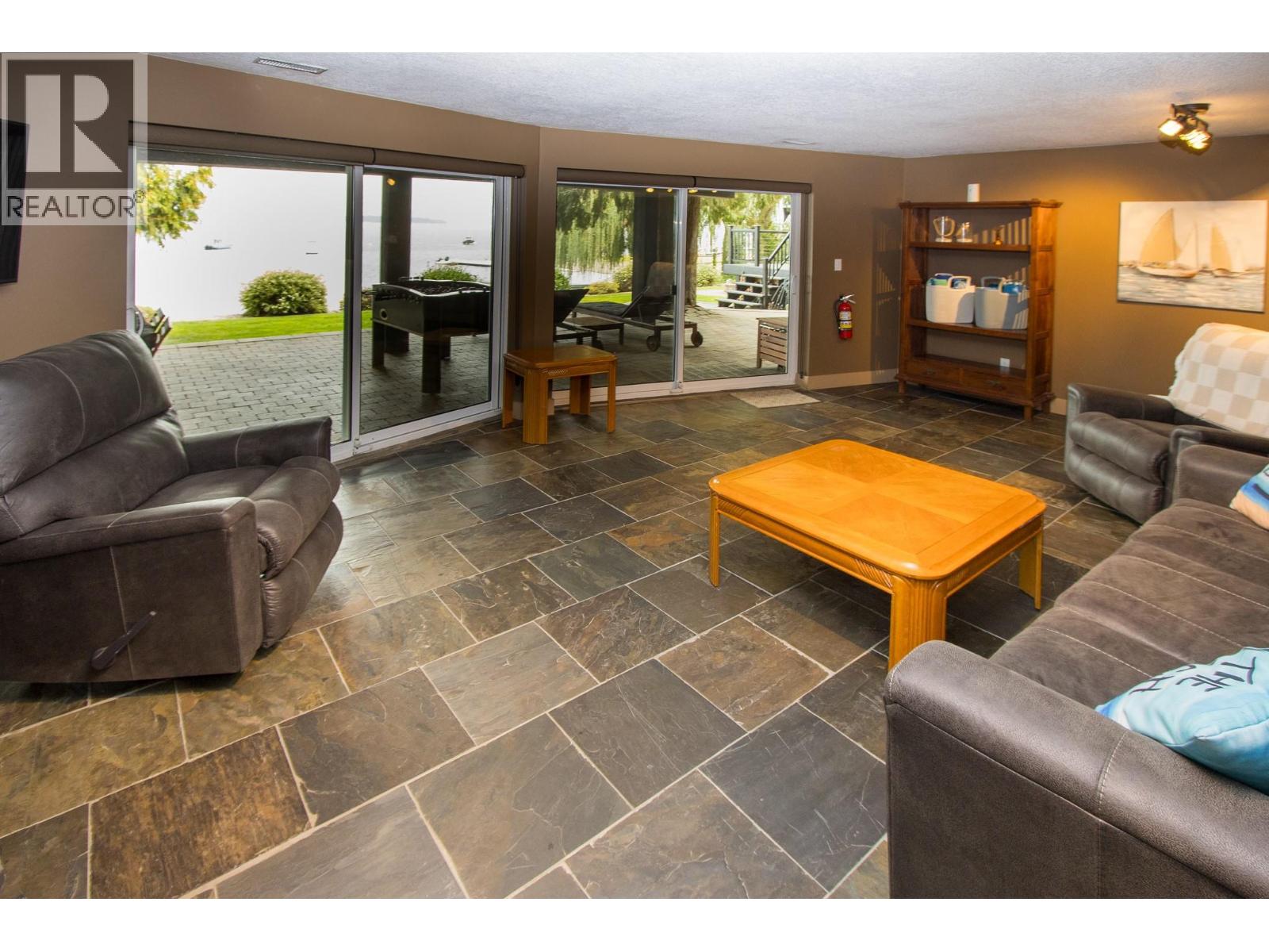3075 Waverly Road, Sorrento