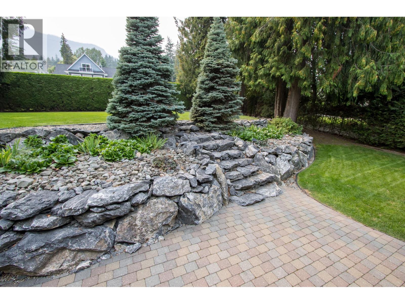 3075 Waverly Road, Sorrento