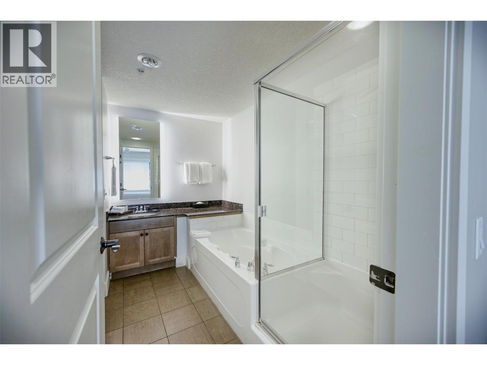 225C 1200 RANCHER CREEK Road, Osoyoos