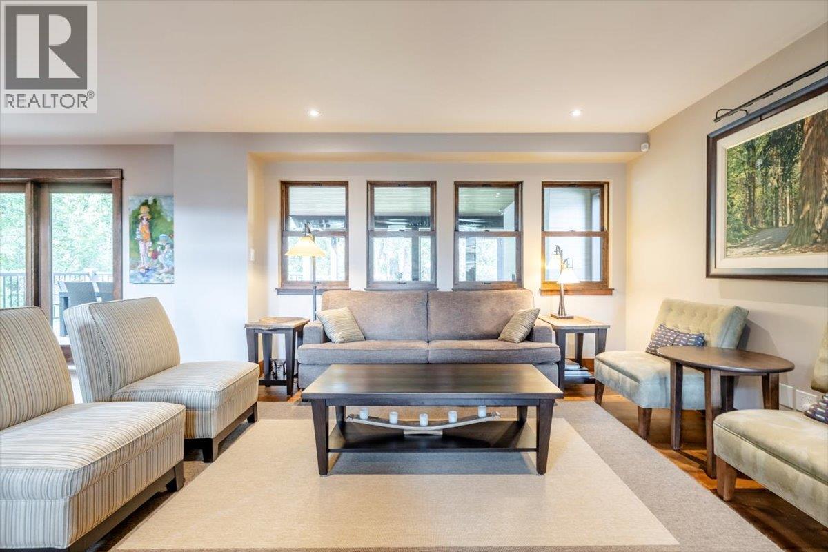2 Mt Minton Street, Fernie