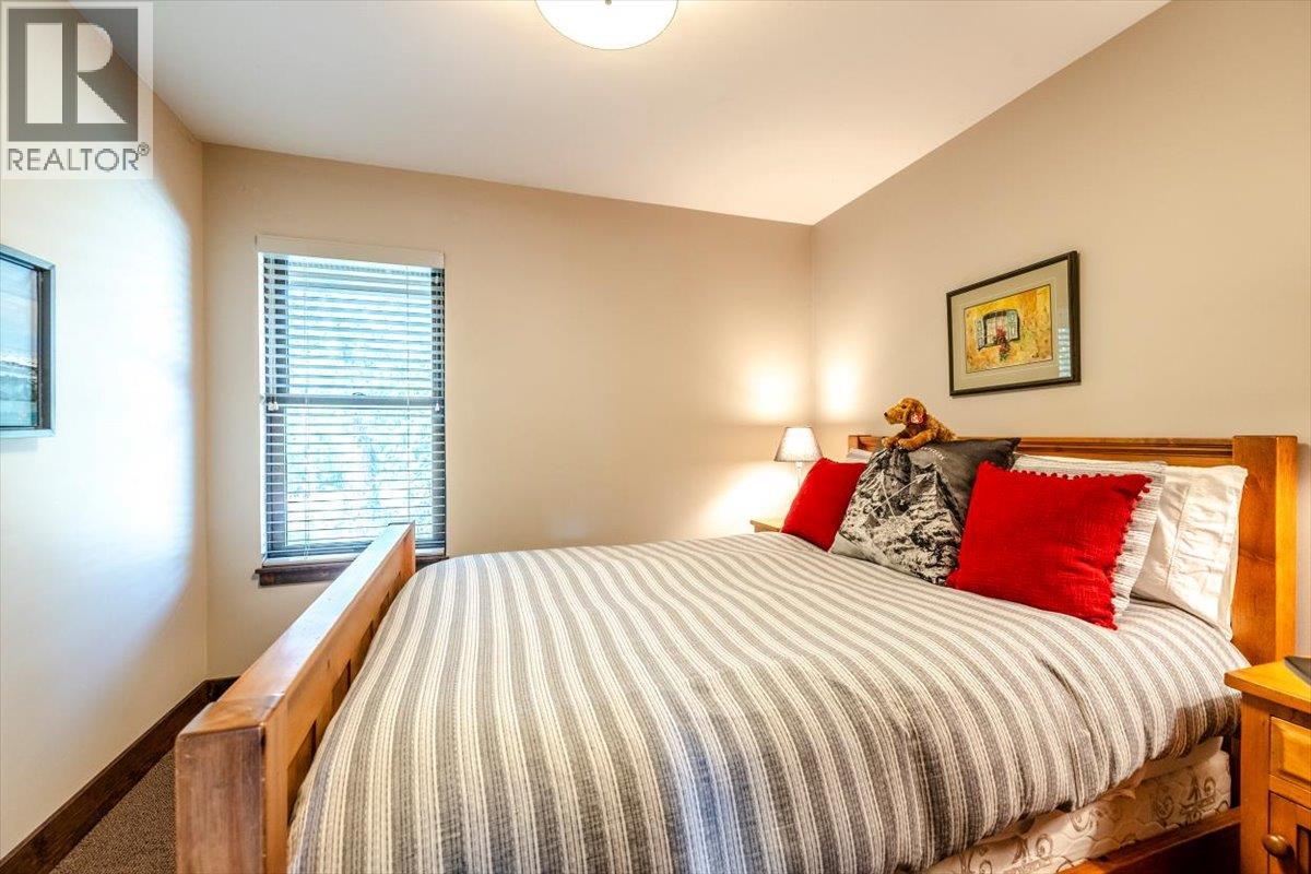 2 Mt Minton Street, Fernie