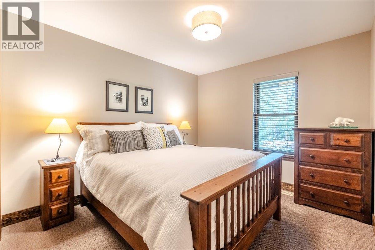 2 Mt Minton Street, Fernie