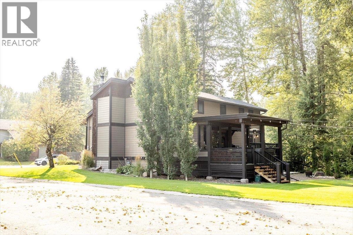 2 Mt Minton Street, Fernie