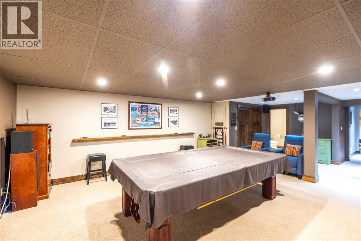 2 Mt Minton Street, Fernie