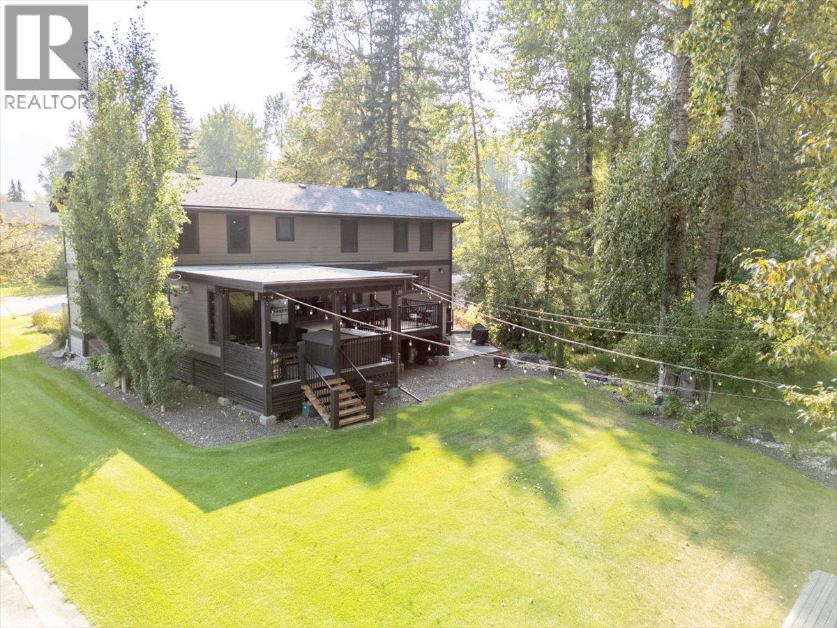 2 Mt Minton Street, Fernie