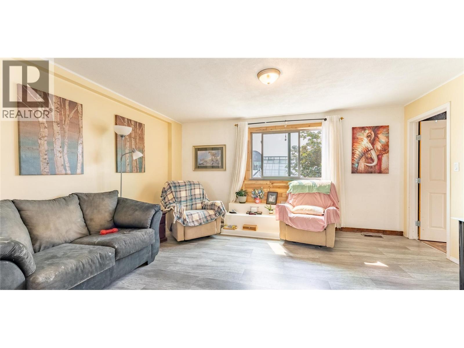 1215 Erickson Road, Creston