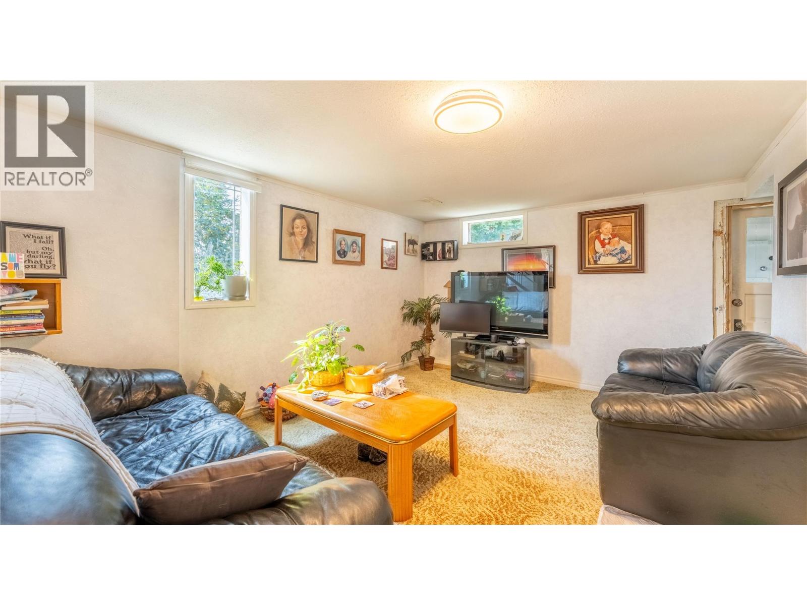 1215 Erickson Road, Creston