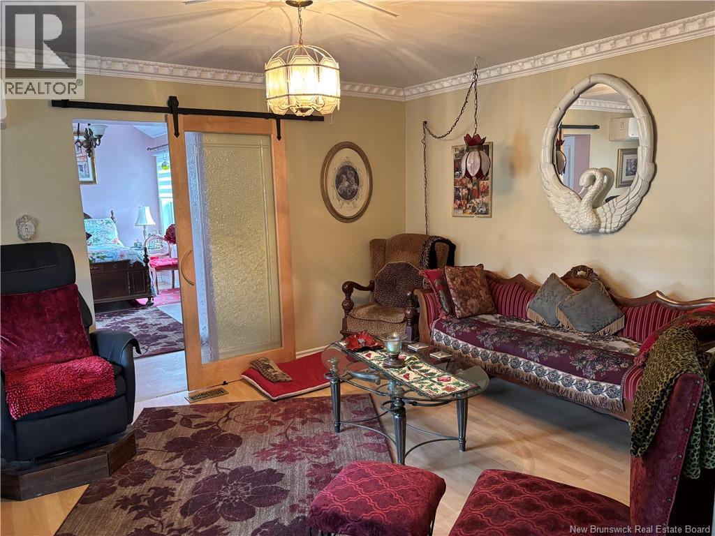 1760 St.Peter Avenue - 35