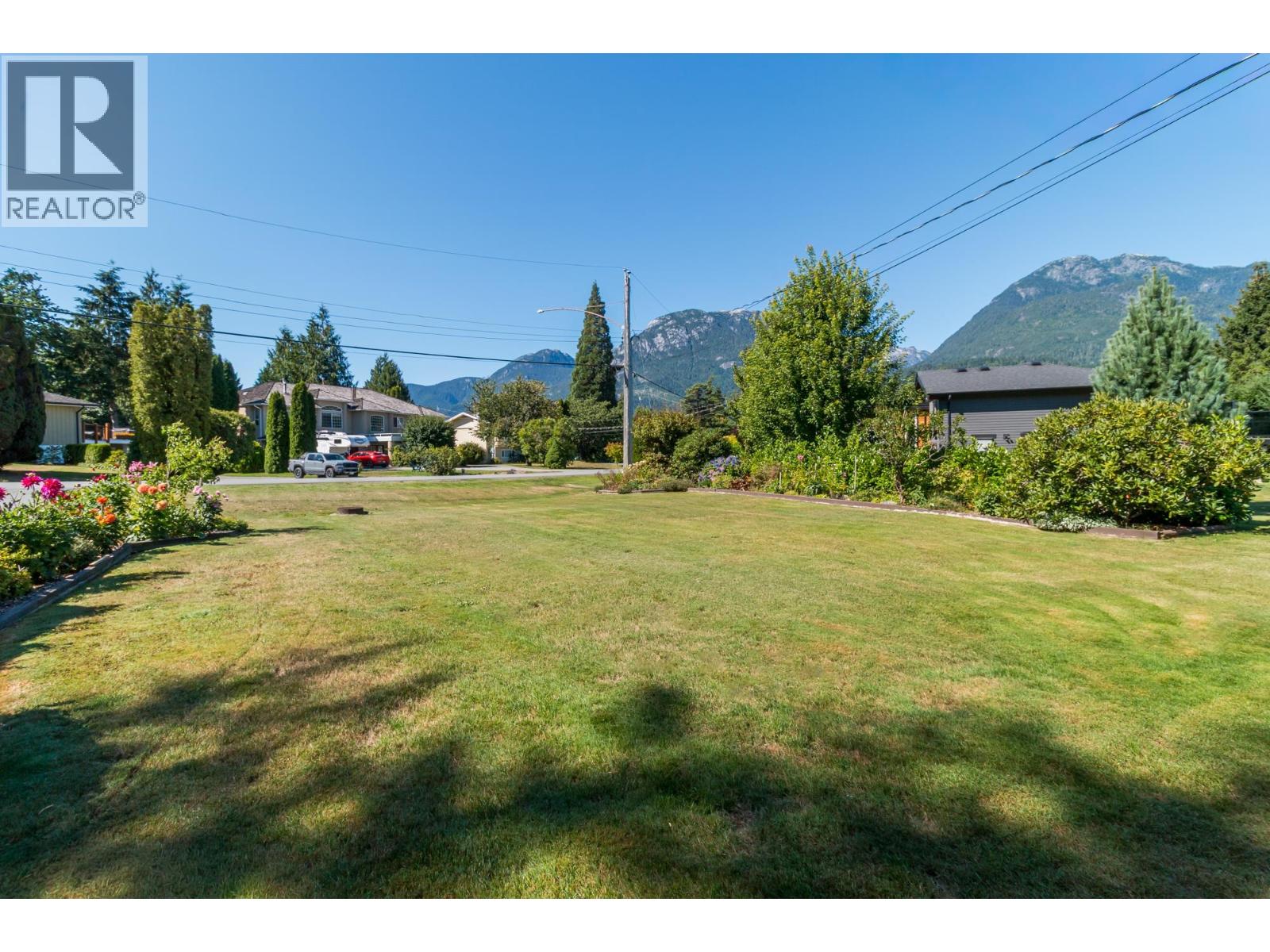 40258 KALODON ROAD, Squamish