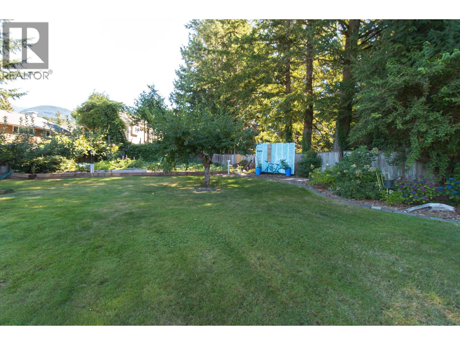 40258 KALODON ROAD, Squamish