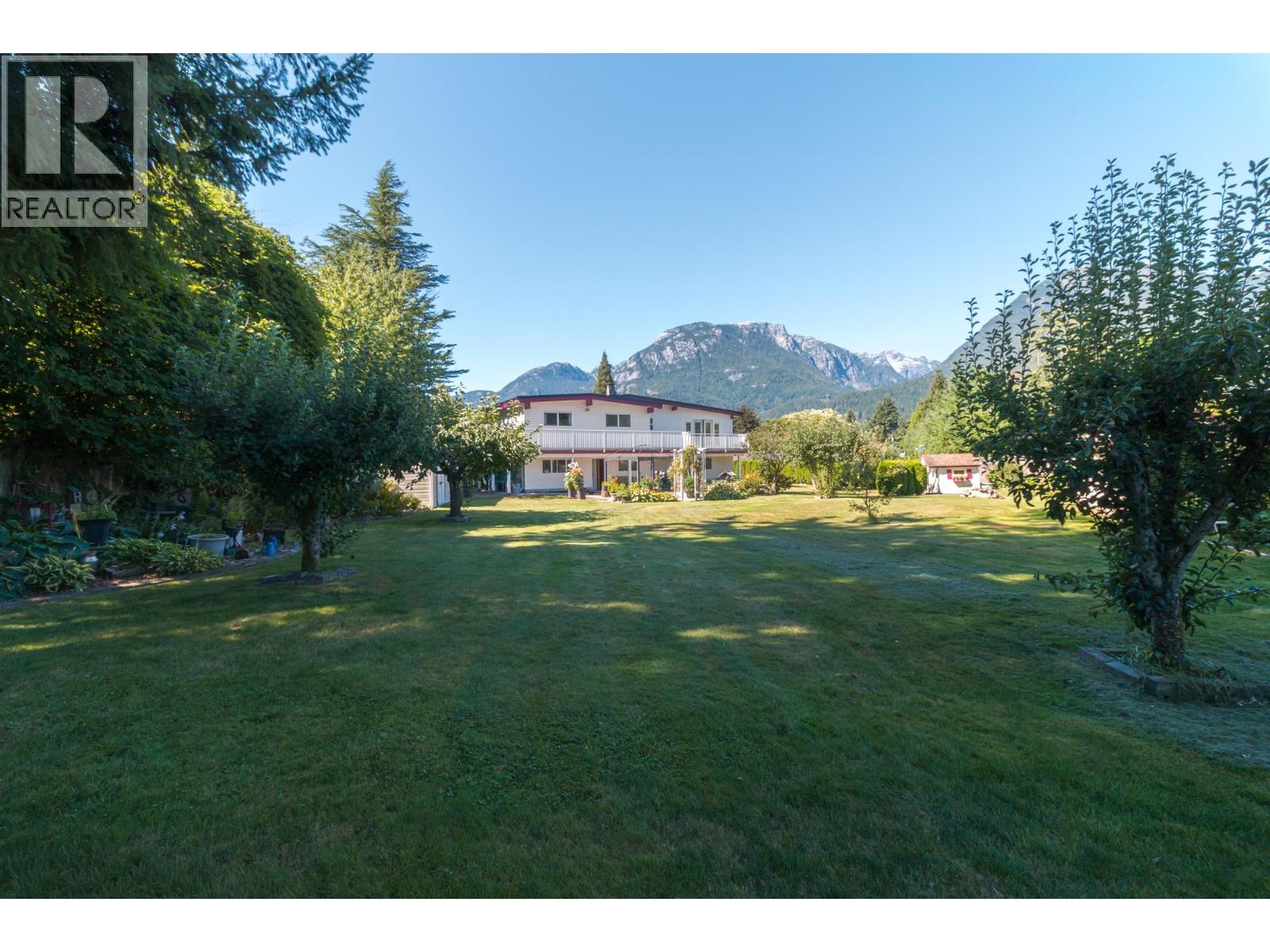 40258 KALODON ROAD, Squamish