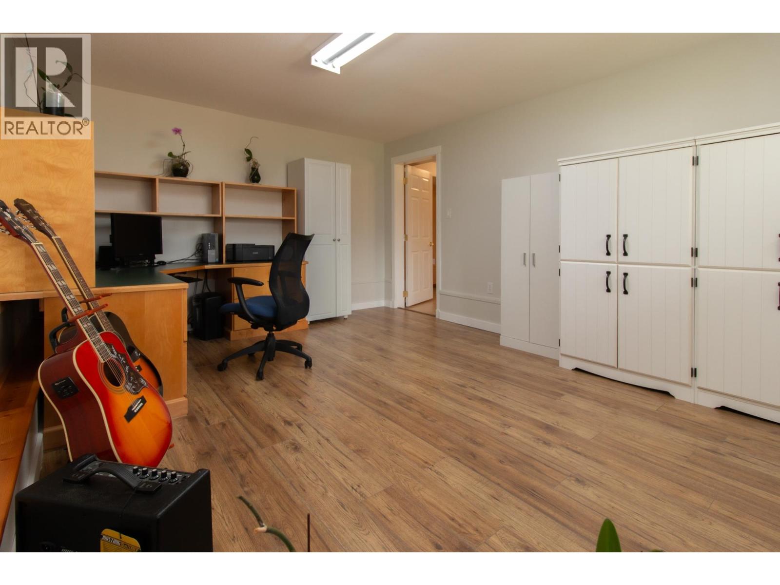 40258 KALODON ROAD, Squamish