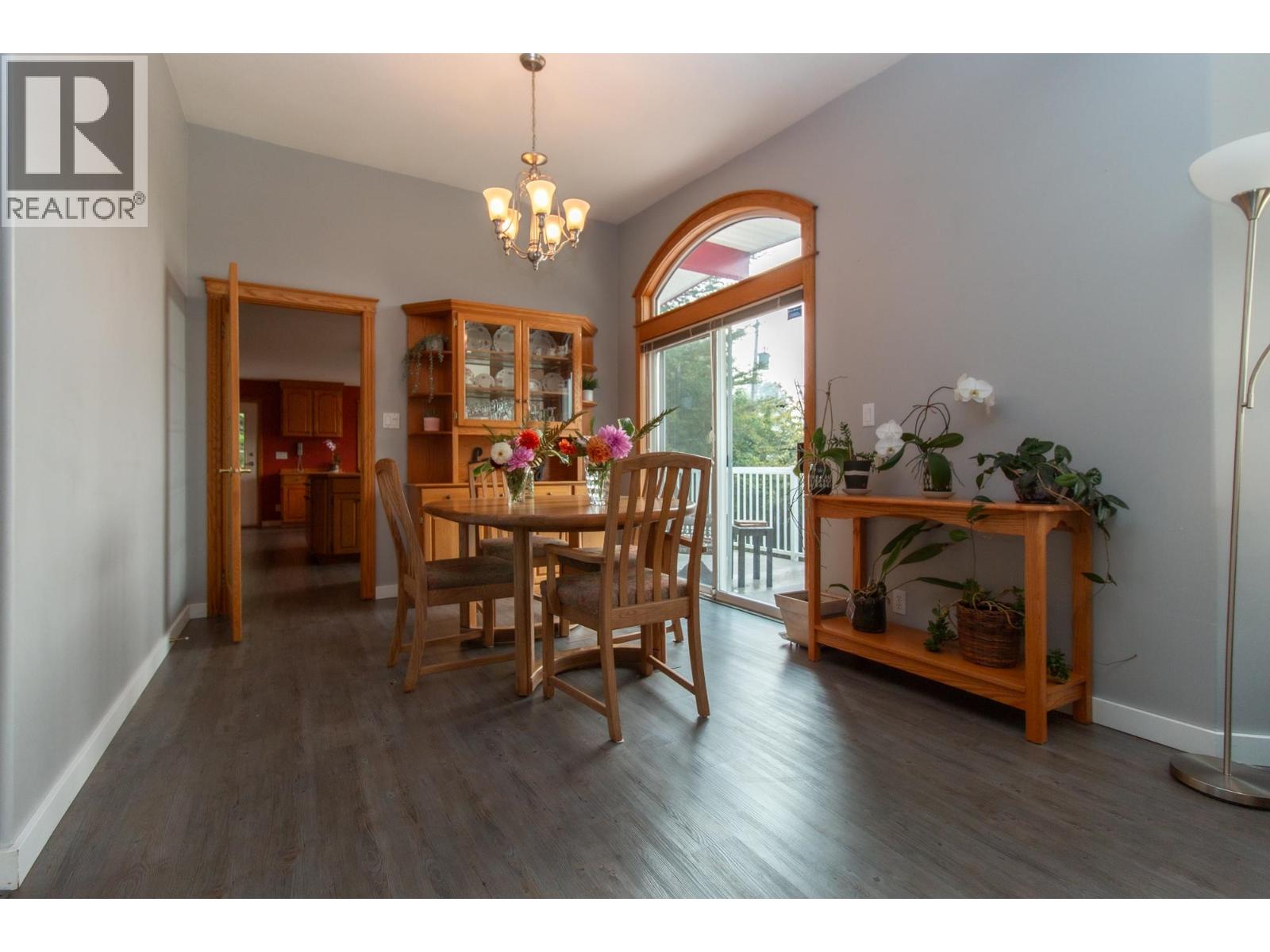 40258 KALODON ROAD, Squamish
