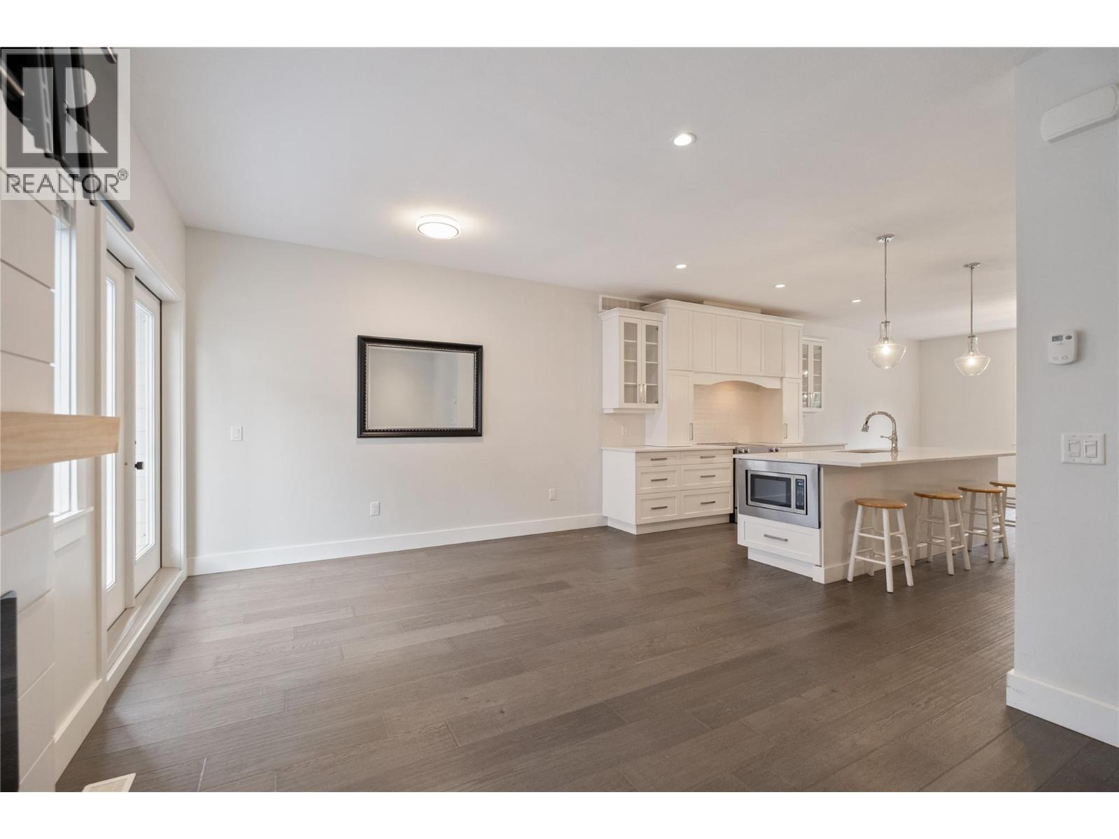 4 644 Lequime Road, Kelowna