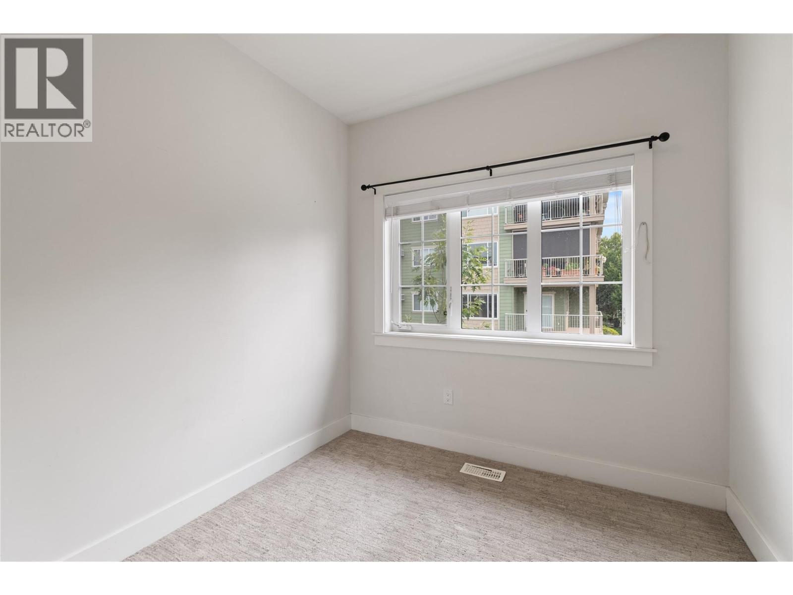 4 644 Lequime Road, Kelowna