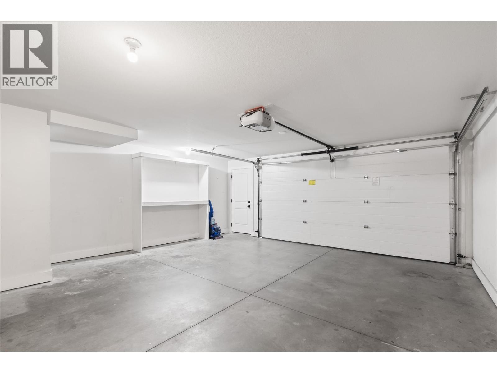 4 644 Lequime Road, Kelowna