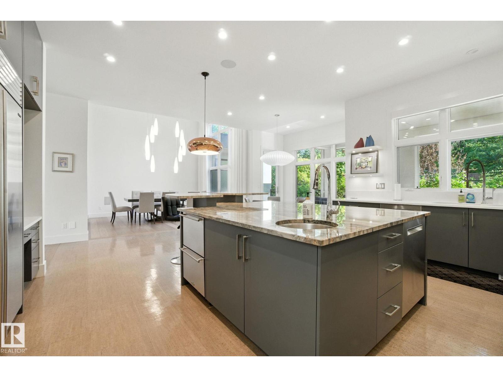 11823 SASKATCHEWAN DR NW, Edmonton