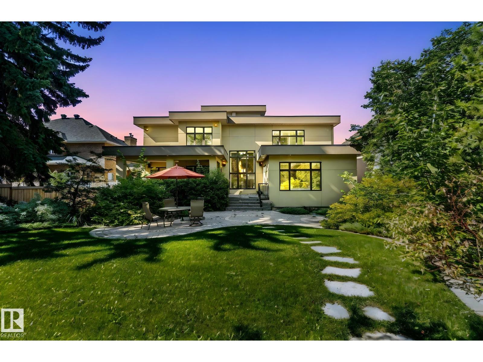 11823 SASKATCHEWAN DR NW, Edmonton