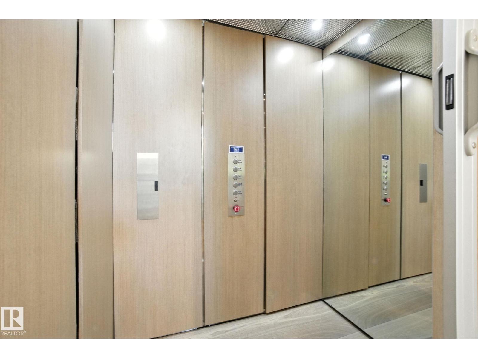 11823 SASKATCHEWAN DR NW, Edmonton