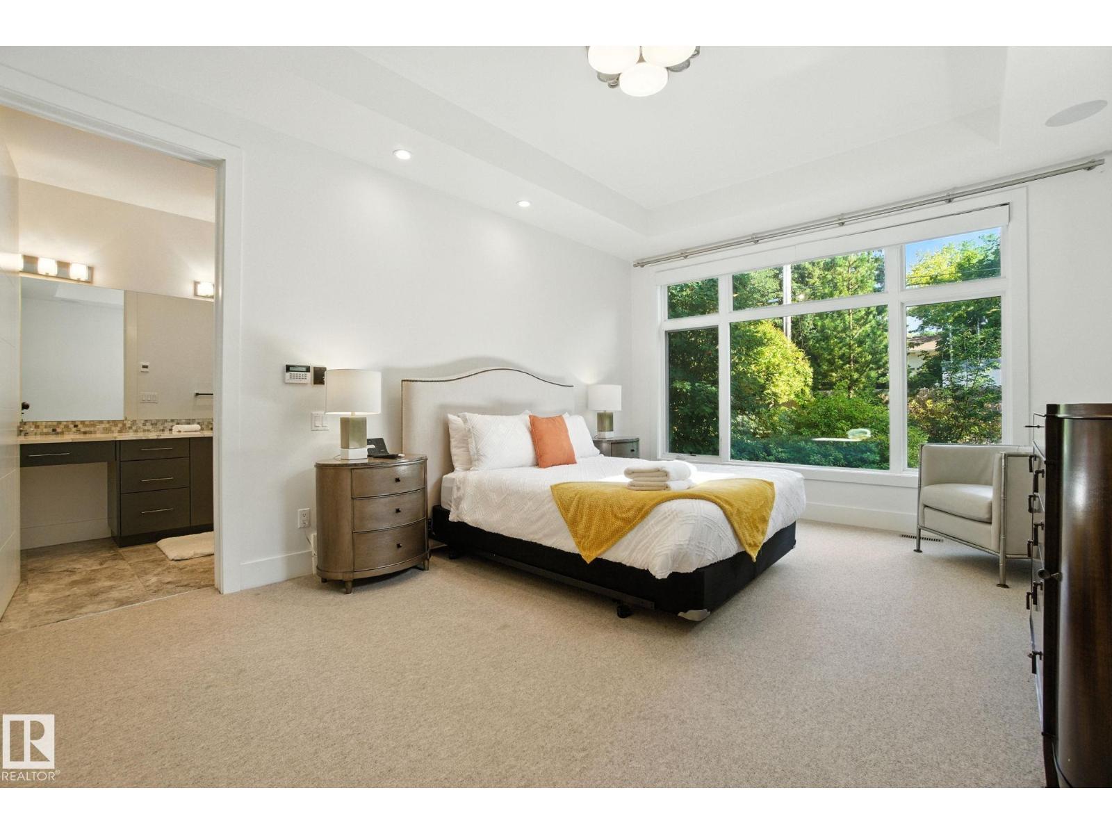 11823 SASKATCHEWAN DR NW, Edmonton