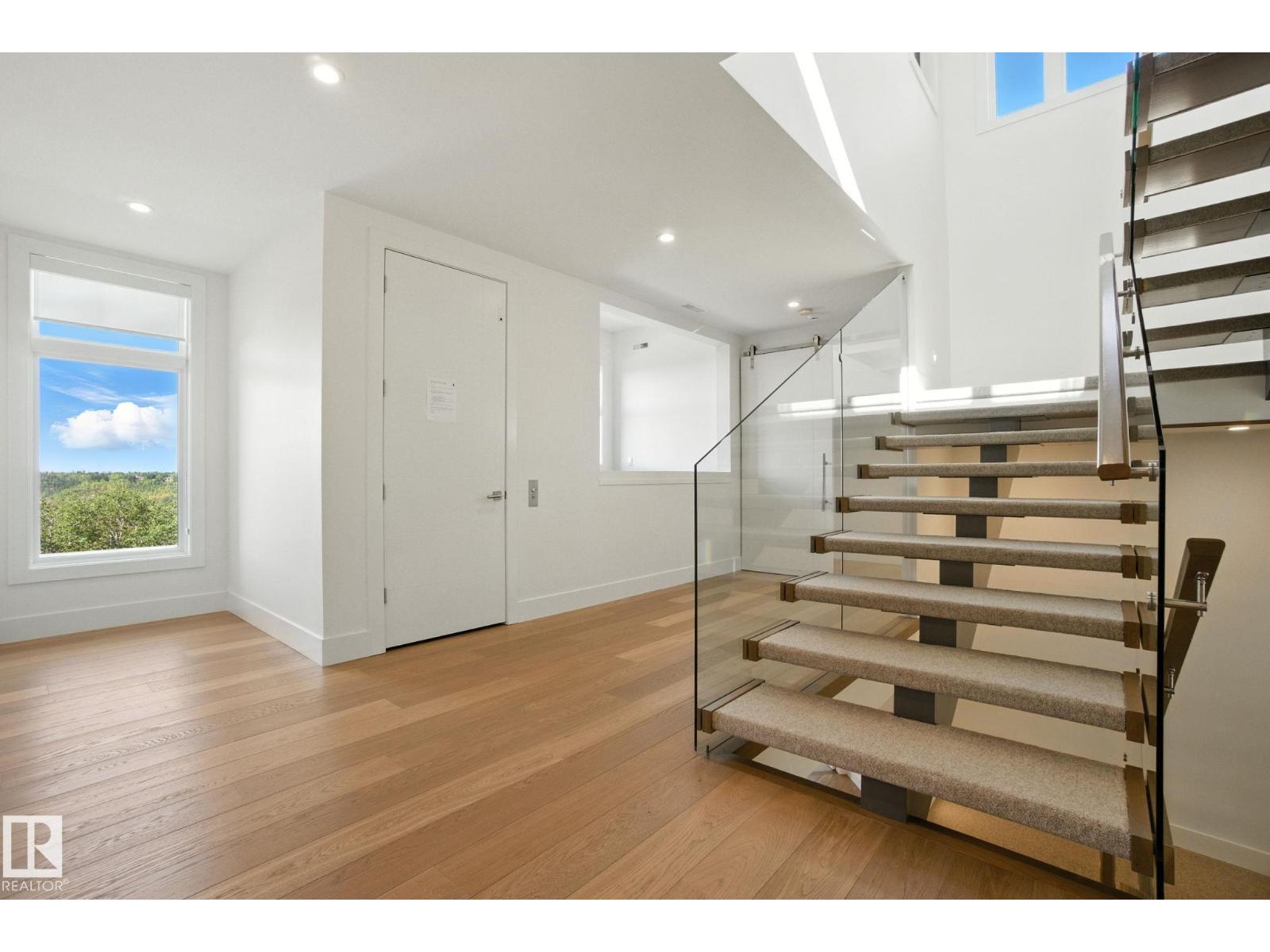 11823 SASKATCHEWAN DR NW, Edmonton