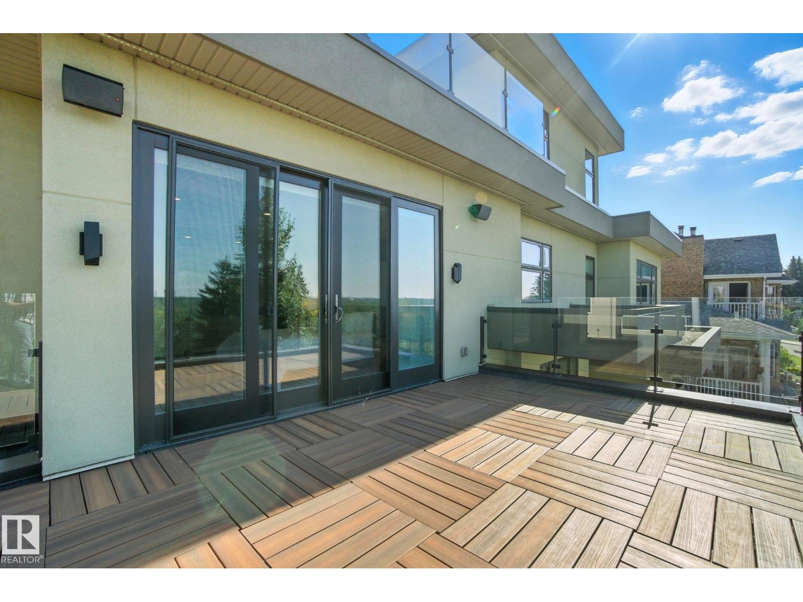 11823 SASKATCHEWAN DR NW, Edmonton