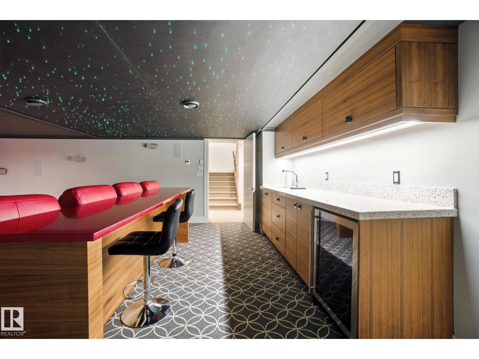 11823 SASKATCHEWAN DR NW, Edmonton