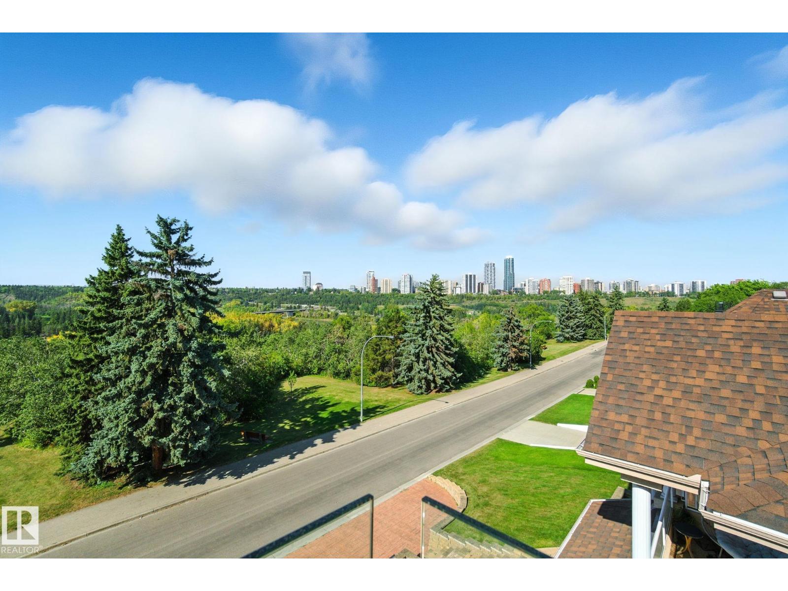 11823 SASKATCHEWAN DR NW, Edmonton