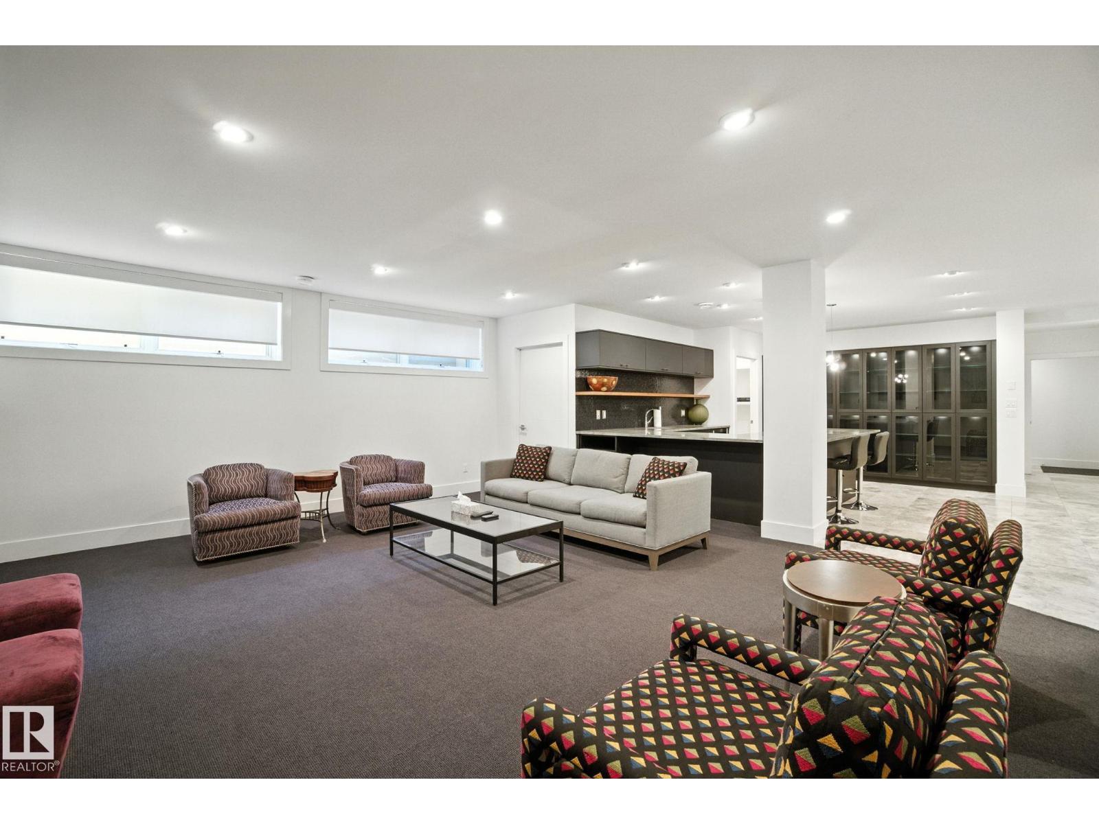 11823 SASKATCHEWAN DR NW, Edmonton