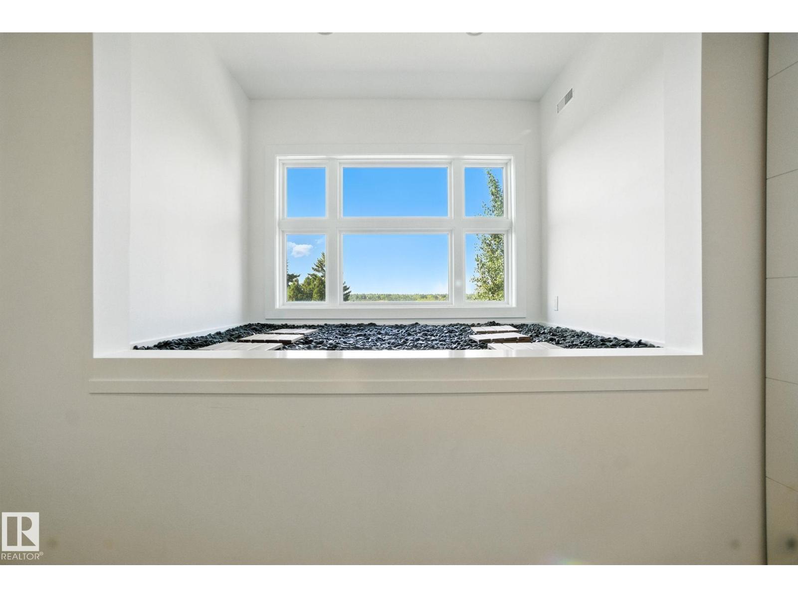 11823 SASKATCHEWAN DR NW, Edmonton