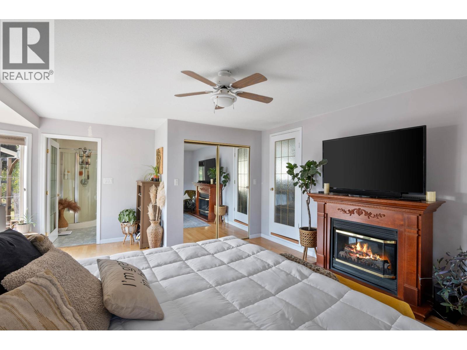 7492 FRASER WAY, Bridge Lake