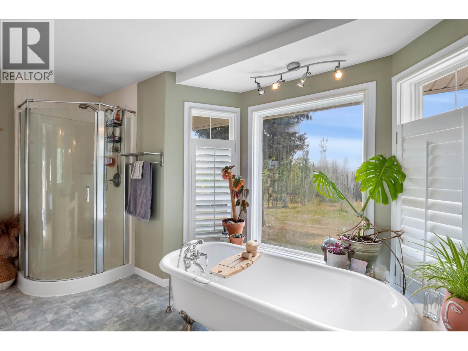 7492 FRASER WAY, Bridge Lake