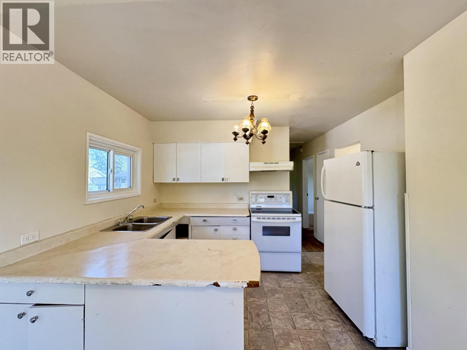 1296-1298 20TH AVENUE, Prince George