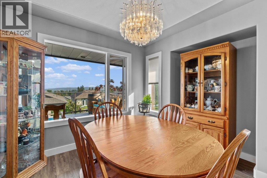 2121 3 Avenue SE, Salmon Arm