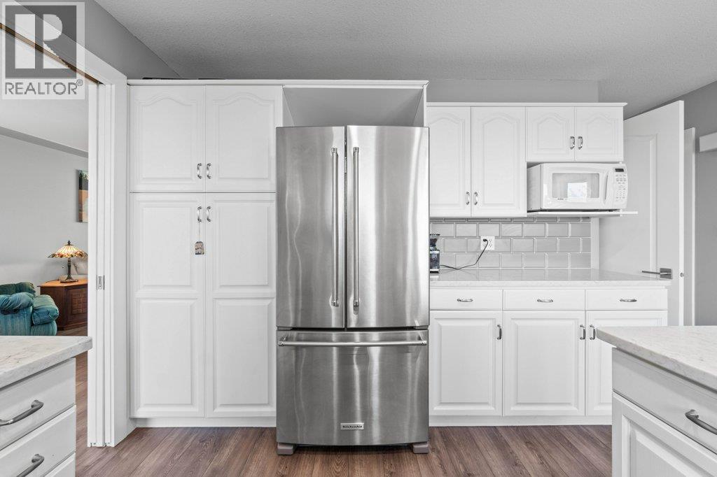 2121 3 Avenue SE, Salmon Arm