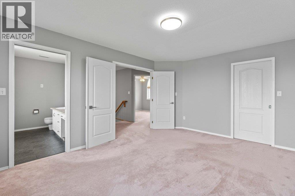 2121 3 Avenue SE, Salmon Arm