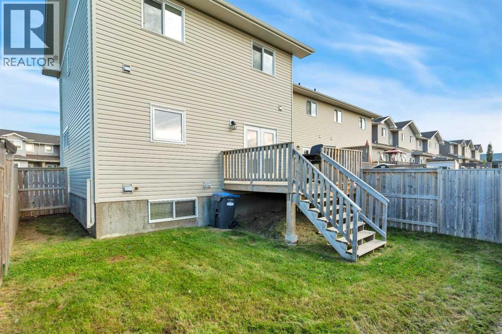 22 Ross Close, Sylvan Lake