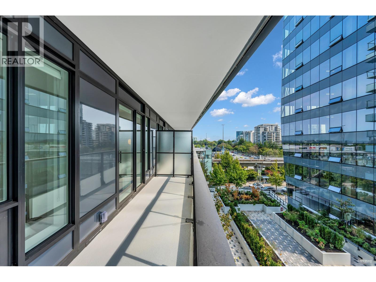 607 5593 NO. 3 ROAD, Richmond