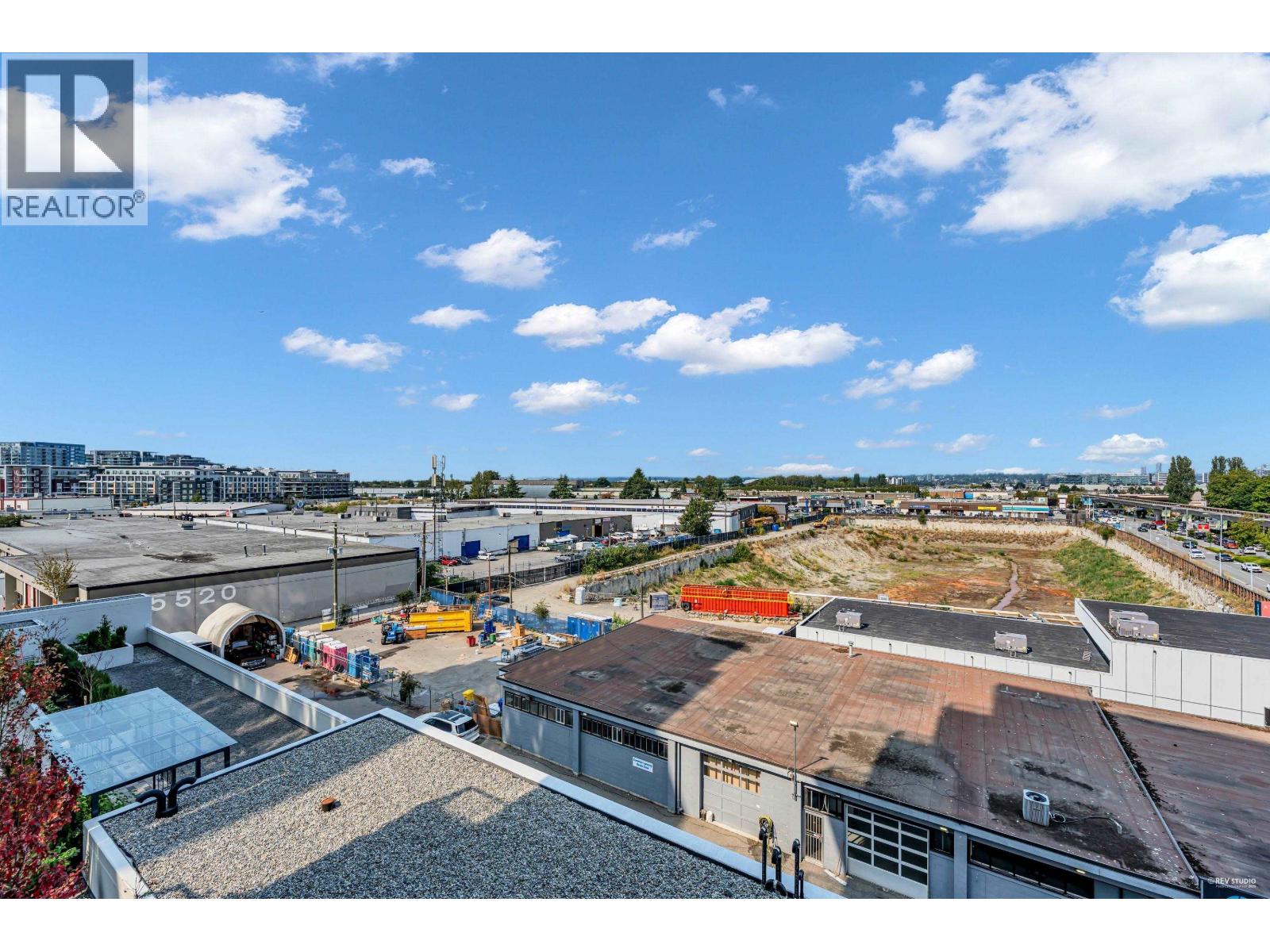 610 5593 NUMBER 3 ROAD, Richmond