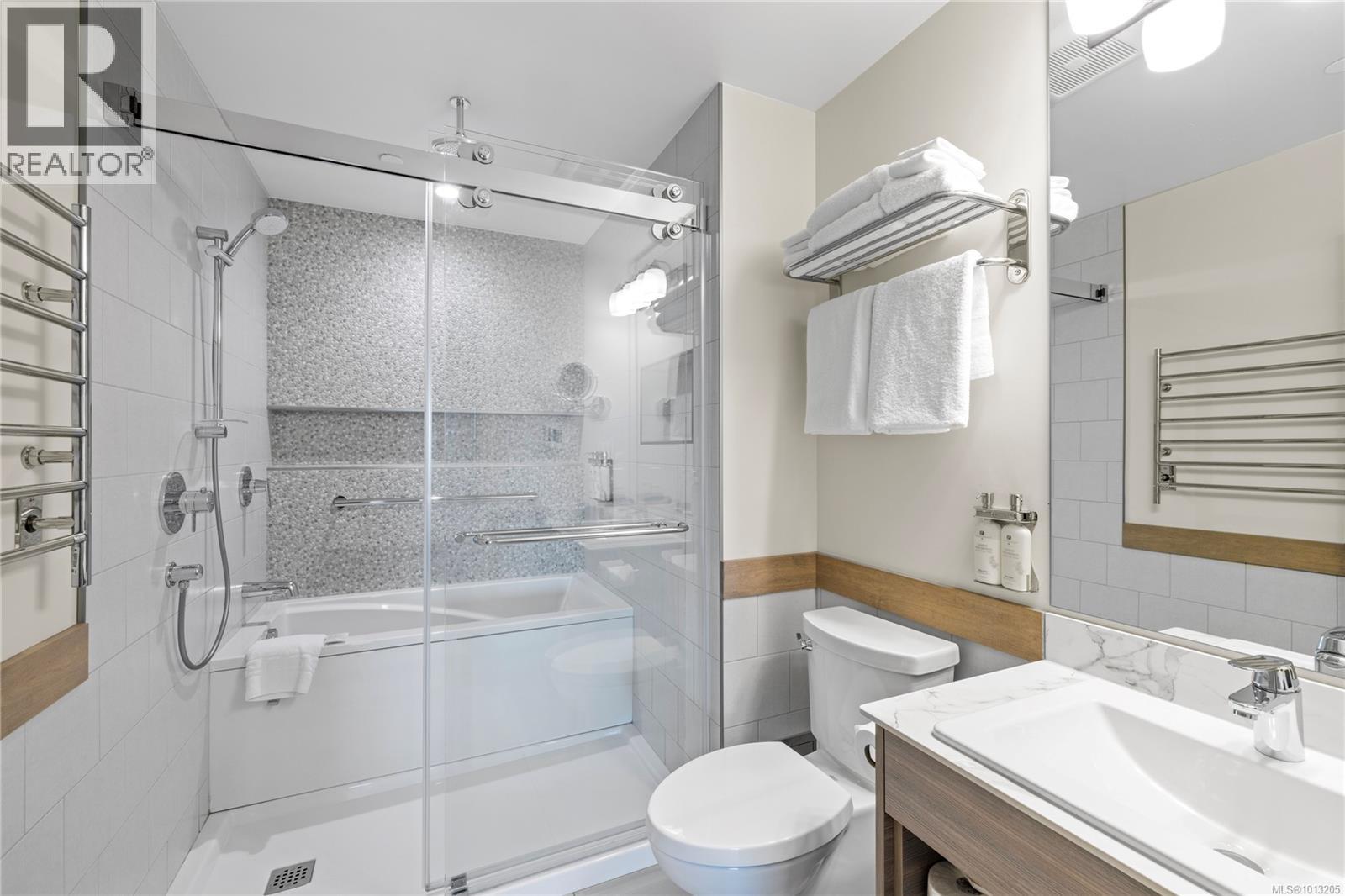 130 1155 Resort Dr, Parksville