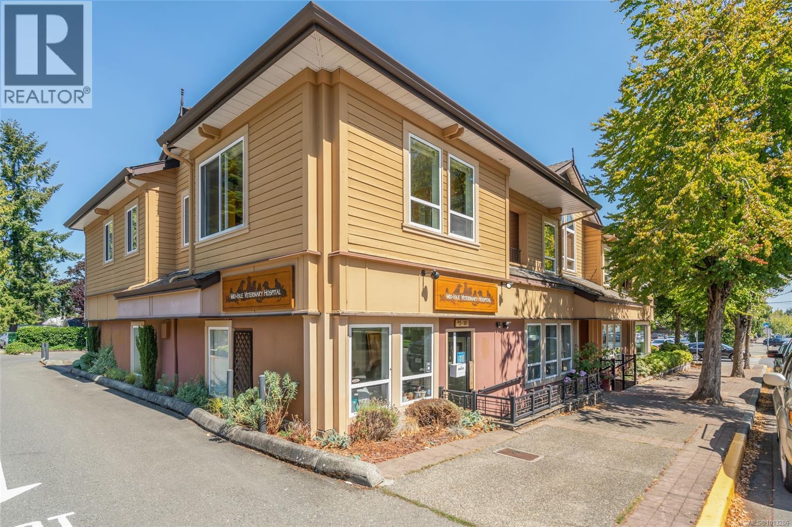 10 161 Fern Rd, Qualicum Beach