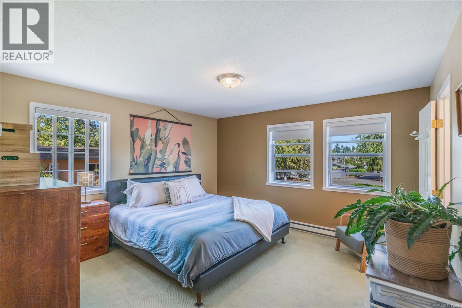 10 161 Fern Rd, Qualicum Beach