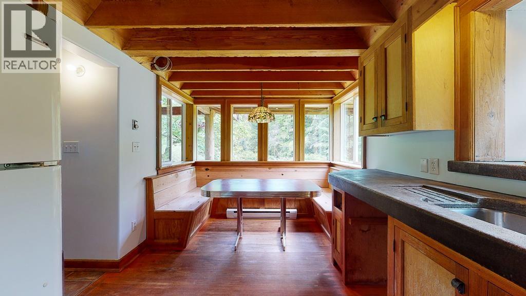 722 WEST BAY ROAD, Gambier Island
