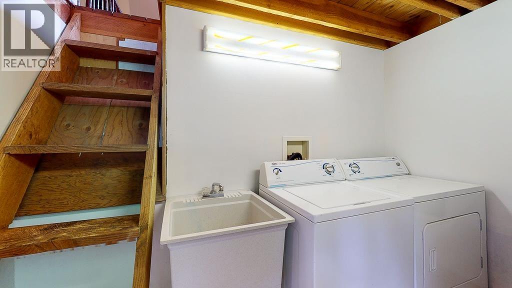 722 WEST BAY ROAD, Gambier Island
